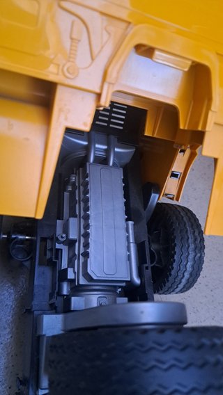 Camión Mercedes Actros Bruder con Remolque
