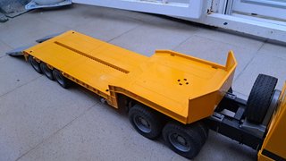 Camión Mercedes Actros Bruder con Remolque