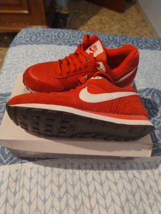 Zapatillas Nike Mujer Talla 36.5 Rojas