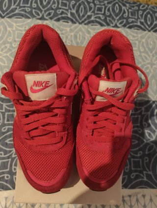 Zapatillas Nike Mujer Talla 36.5 Rojas