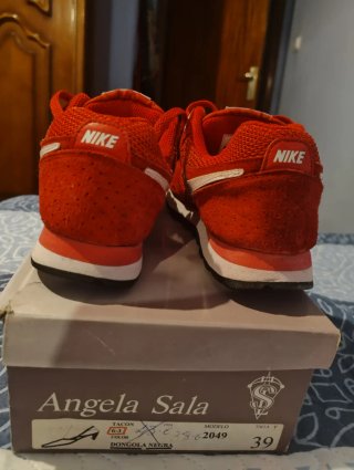 Zapatillas Nike Mujer Talla 36.5 Rojas