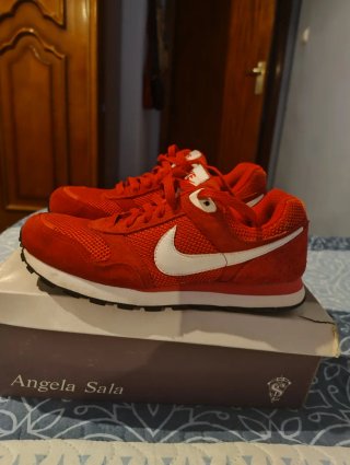 Zapatillas Nike Mujer Talla 36.5 Rojas