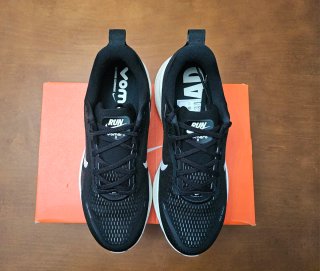 Nike Vomero 18 Black W