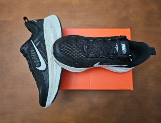 Nike Vomero 18 Black W
