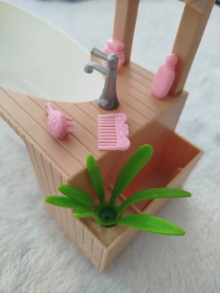 Set da bagno e toeletta Barbie con accessori