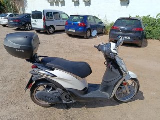 Piaggio Liberty 125 Blanca