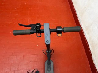 Patinete Xiaomi Mi Essential