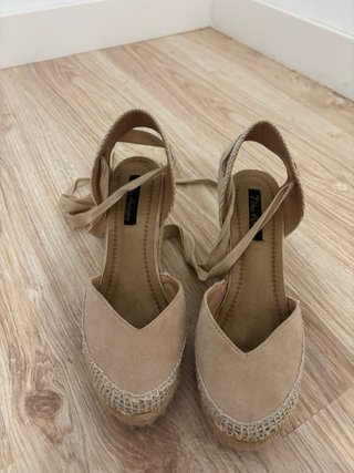 Sandalias cuña