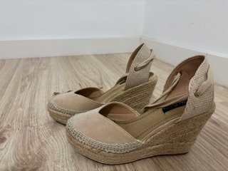 Sandalias cuña