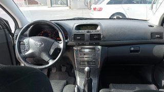Toyota Avensis 2004