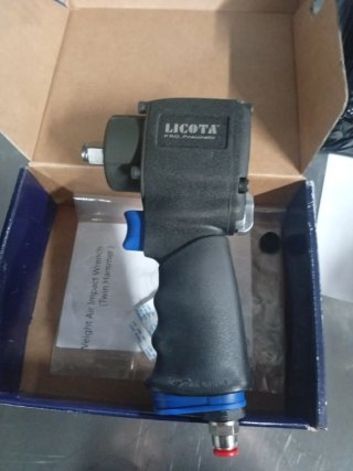 Pistola de impacto neumática LICOTA 1/2