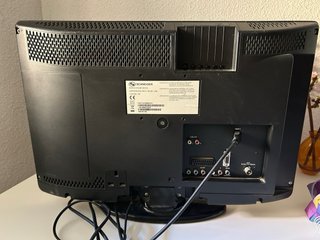 TV/Monitor Schneider 22 + Cable HDMI