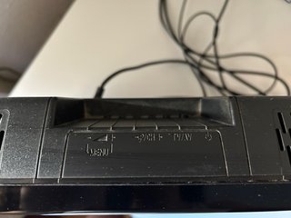 TV/Monitor Schneider 22 + Cable HDMI