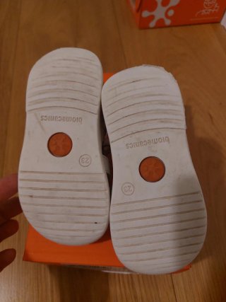 Sandalias Biomecanics Niña Talla 23
