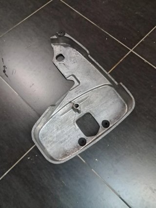 Tapa distribución Seat 124 1600/1800