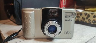 Cámara Konica Z-up 60 Analógica Vintage