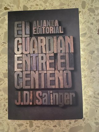 El guardián entre el centeno