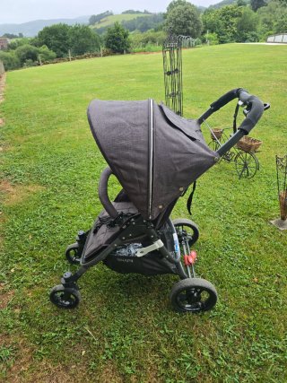 Carro de bebé plegable Valco Baby con colgador