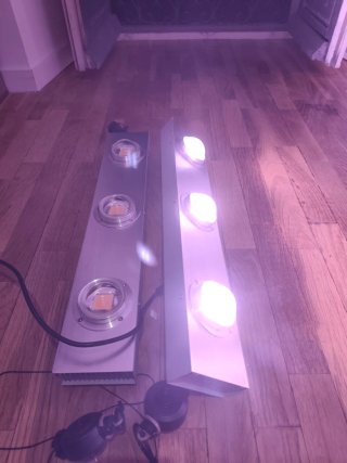 2 Lámparas LED Cultivo 600W.