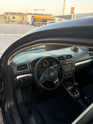 Volkswagen Golf 6 VI 2.0 tdi 140 cv