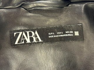 Abrigo largo Zara Talla L