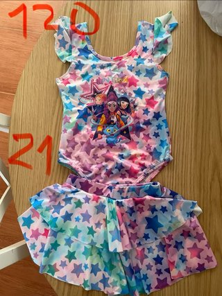 Bañador con falda Huntrix Talla 120