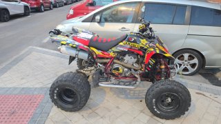 Suzuki LTZ 400 Black Edition