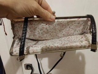 Bolso con diseño zigzag