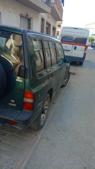 Suzuki Vitara 2003
