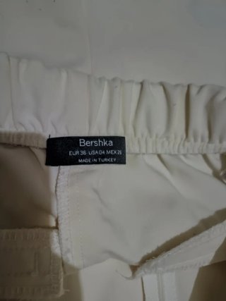 Falda pantalón blanca cruzada
