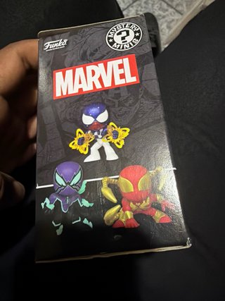 Funko Marvel Mystery Minis Caja