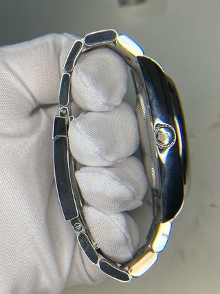 Reloj Estilo Oyster Perpetual Multicolor