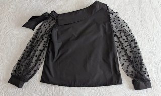 Blusa asimétrica