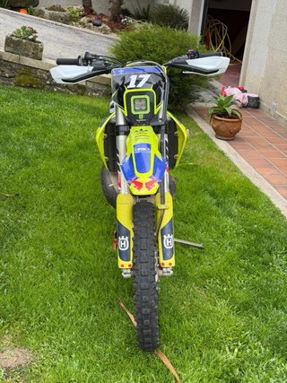 Husqvarna TE 300i Enduro Moto