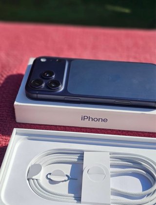 iPhone 17 Pro Max Azul Marino