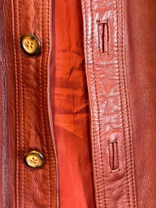 Chaqueta de cuero burdeos mujer