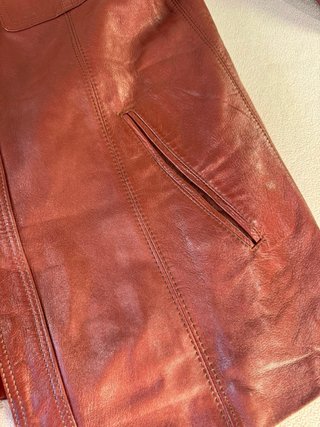 Chaqueta de cuero burdeos mujer