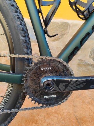 Mondraker Podium Carbon M