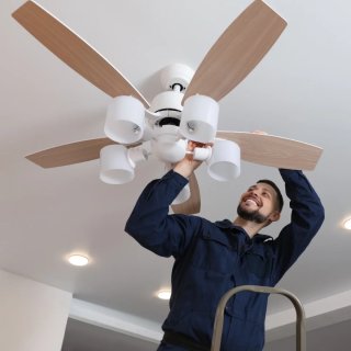 Instalación Lámpara Ventilador de Techo Barcelona