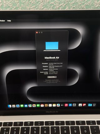 MacBook Air 13” 2019 - i5 8/128