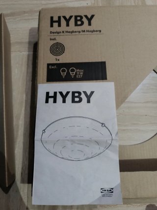 Lámpara de techo IKEA HYBY con plafón