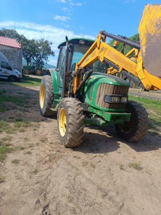 Tractor John Deere 6120