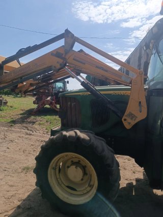 Tractor John Deere 6120