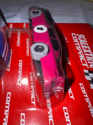 Ford Fusion Scalextric Compact Pack 1:43