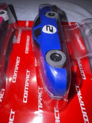 Ford Fusion Scalextric Compact Pack 1:43