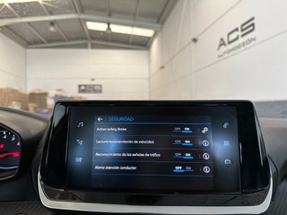 PEUGEOT 208 BlueHDi Active Pack