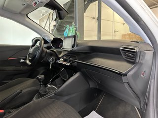 PEUGEOT 208 BlueHDi Active Pack