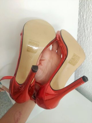 Tacchi Rossi Lucidi