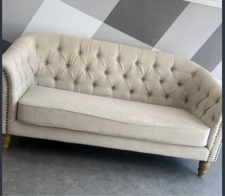 Sofá Diván Beige Tapizado