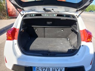 Toyota Auris 2014